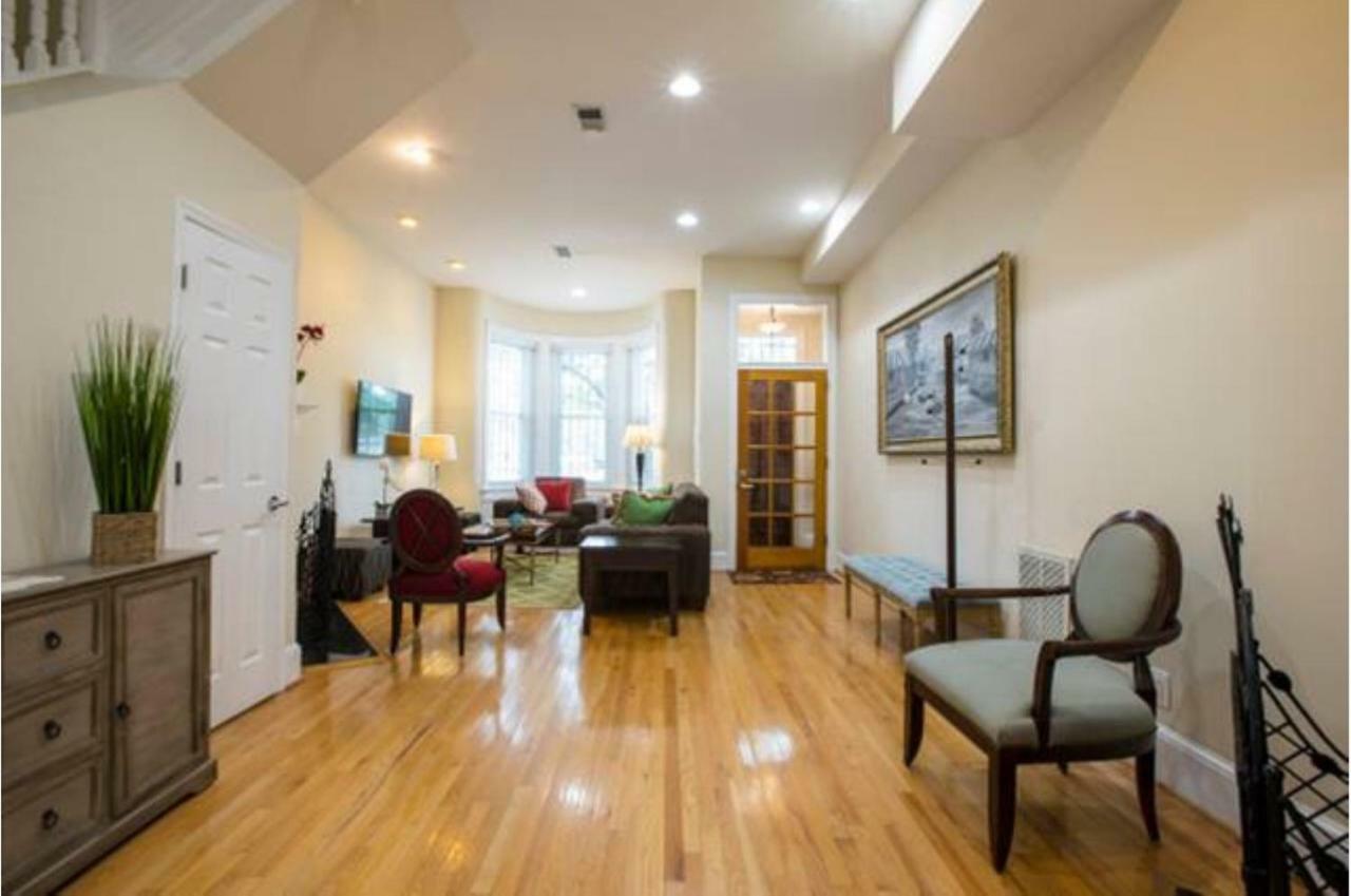 Convention Center/Logan Circle Large Cozy House. Villa วอชิงตัน ภายนอก รูปภาพ